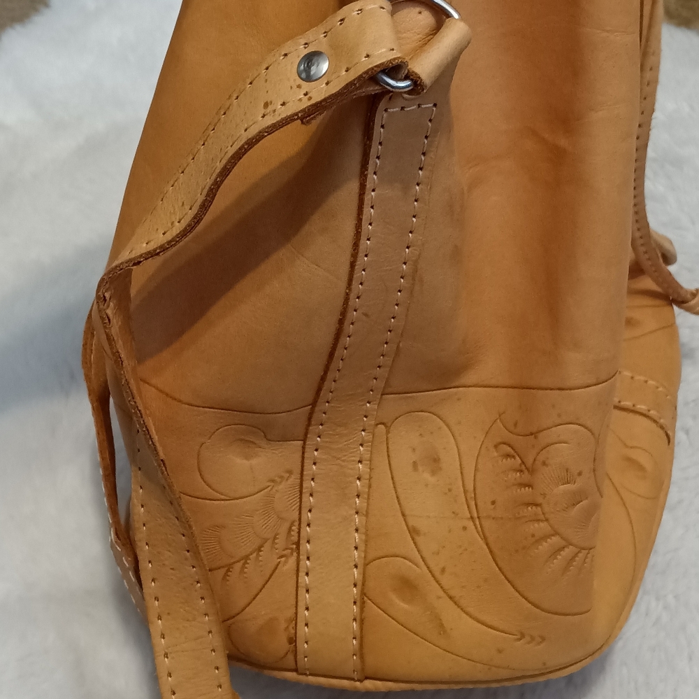 Force Ten Leather Bag - Picture 5 of 11